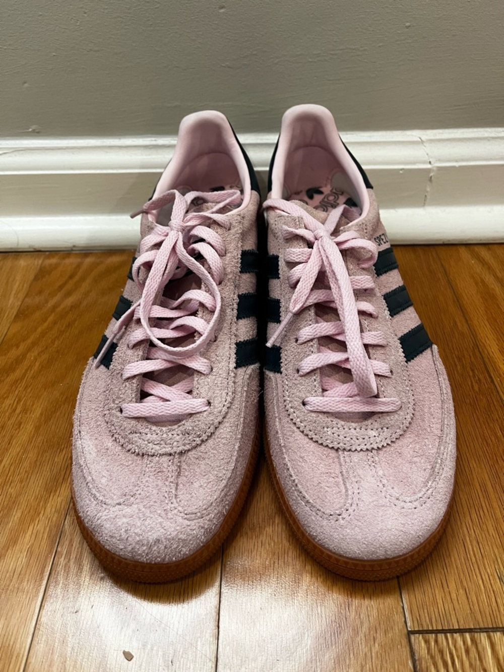 Brand new Adidas Handball Spezial Shoes in Pink /Arctic Night - Picture 11 of 12